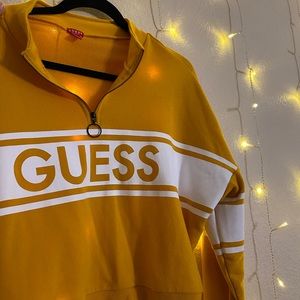 yellow guess sweater! ✨